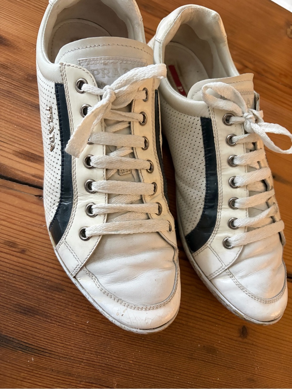 Women’s White Leather Sneakers with Black Stripe - Classic Casualo
